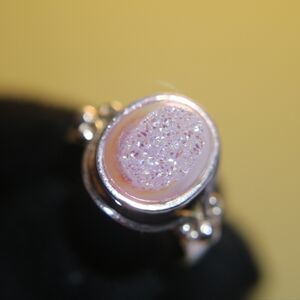 Raw agate stone and silver ring